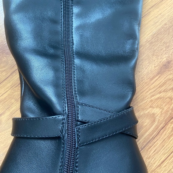 Black genuine leather boots - Picture 7 of 7